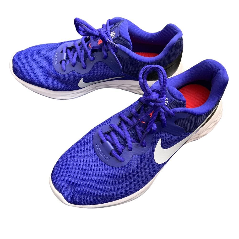 Women’s size 7 - New without‎ Box Nike Sneakers
